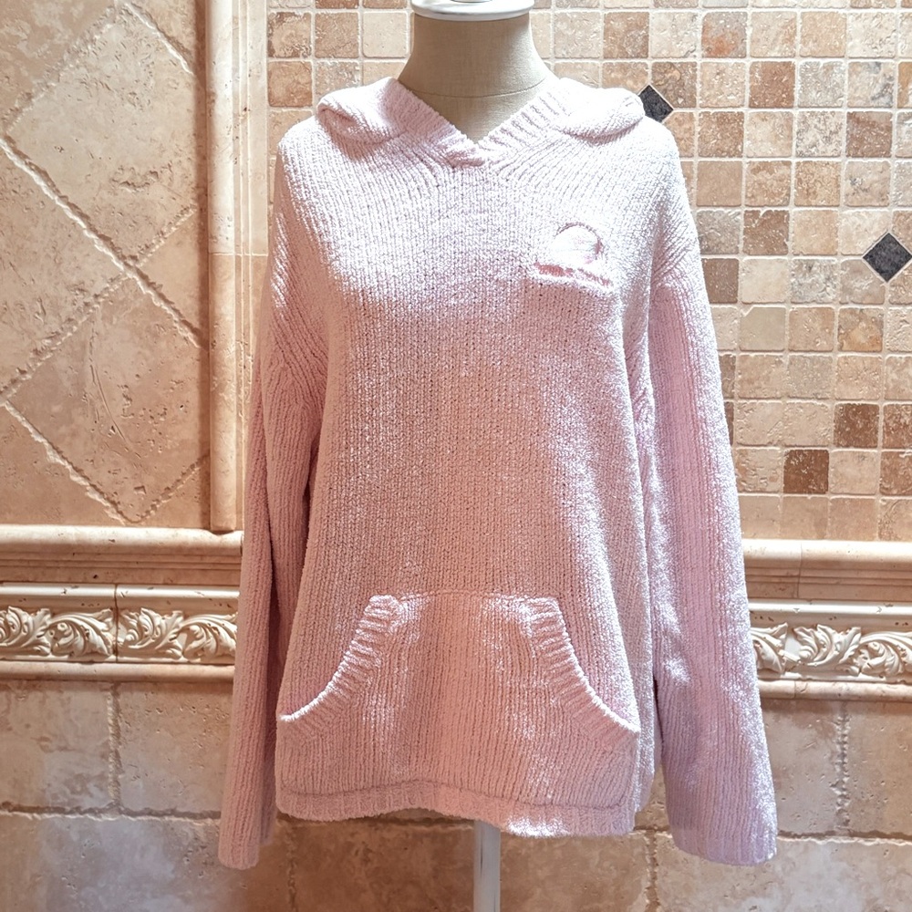 Pebble Beach pastel pink pullover hoodie.
